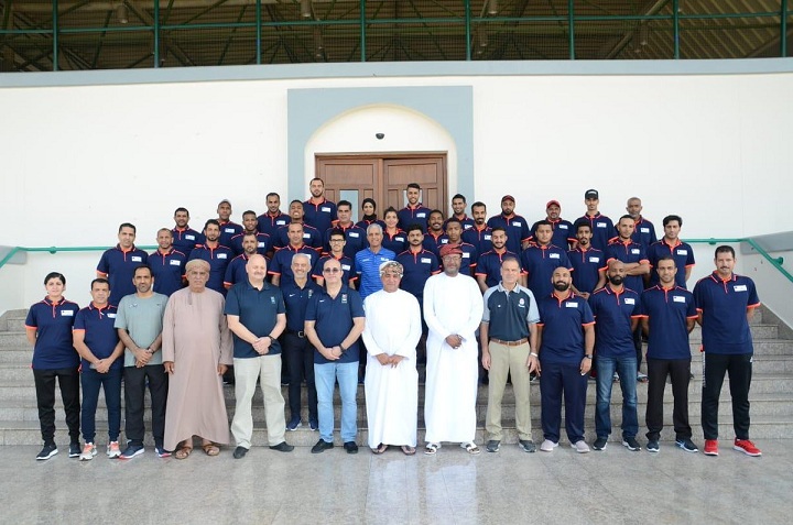 حكام سعوديون في المعسكر الدولي في عمان لكرة السلة
